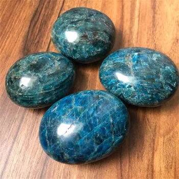 Veľkoobchod Prírodný liečivý Kryštál Kameň Apatitu quartz modrá Palm Kameň, Drahokam pre fengshui